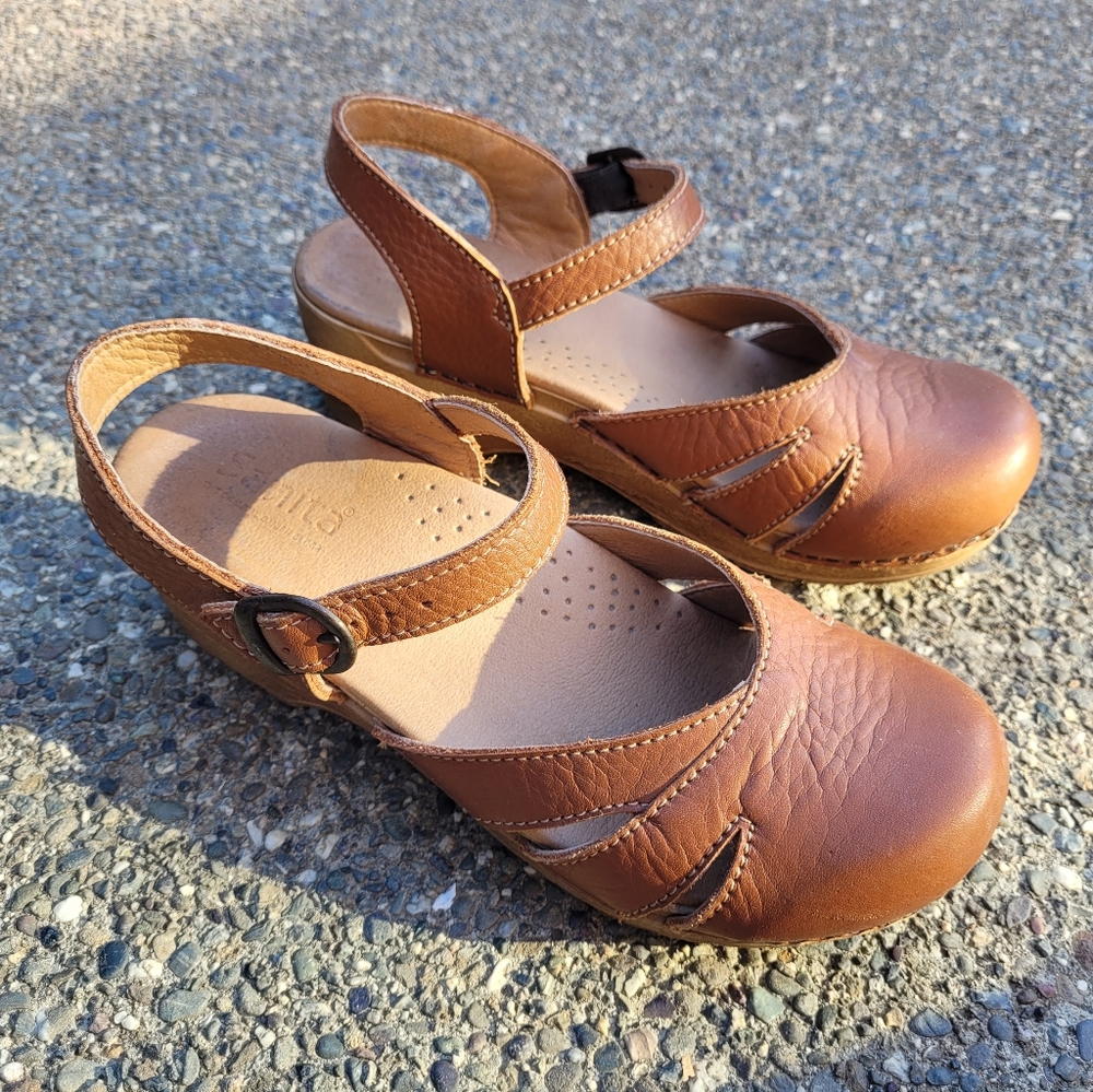 Sanita Leather Clogs Size 38